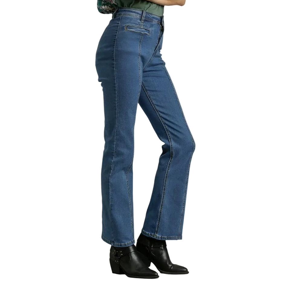 Women's panel straight cut denim jeans in classic blue, perfect for casual outings