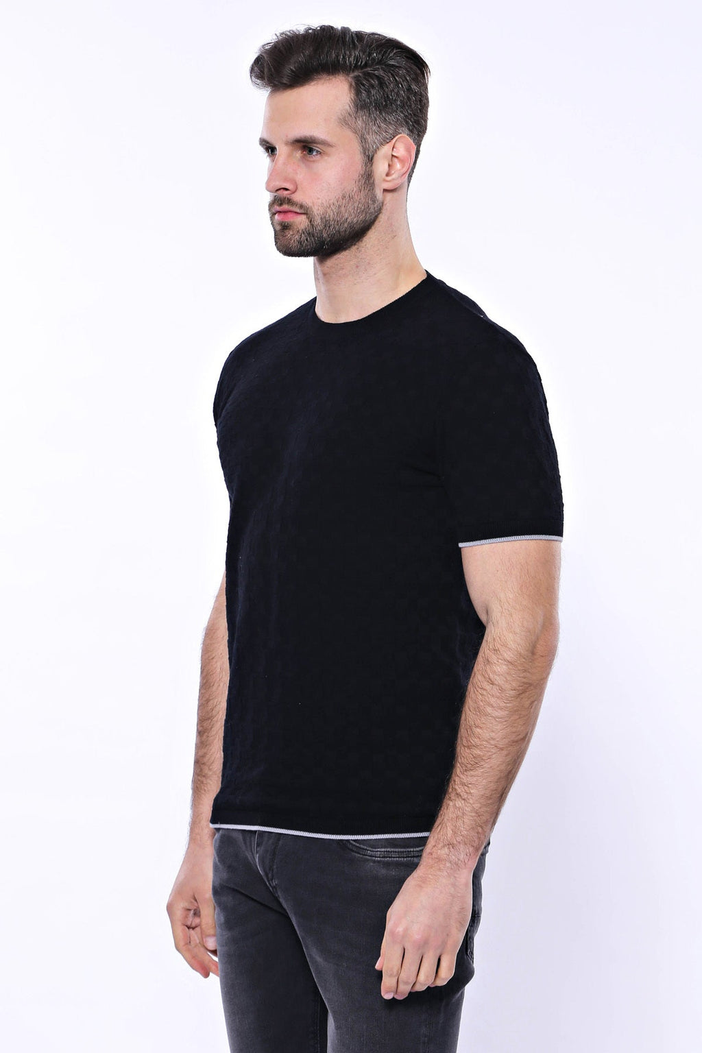 Patterned Tricot Knitted Black Men T-Shirt – styled view