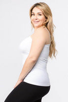 Pink seamless tank top from Yelete featuring a comfortable fitted style for stylish layering