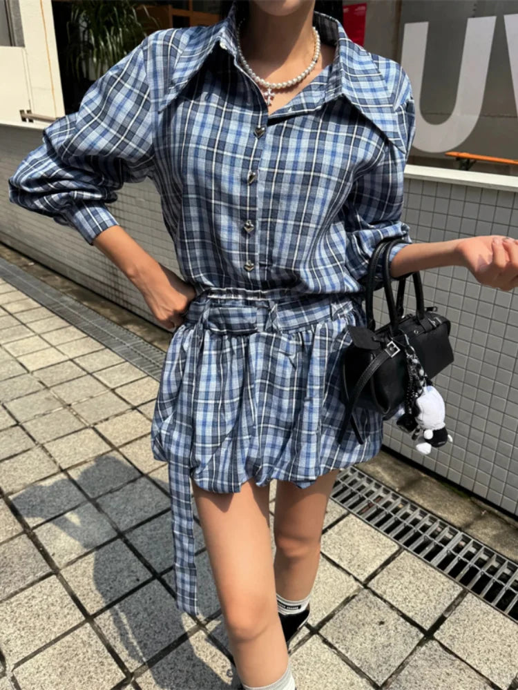 Plaid matching set, blue and white, stylish for casual outings