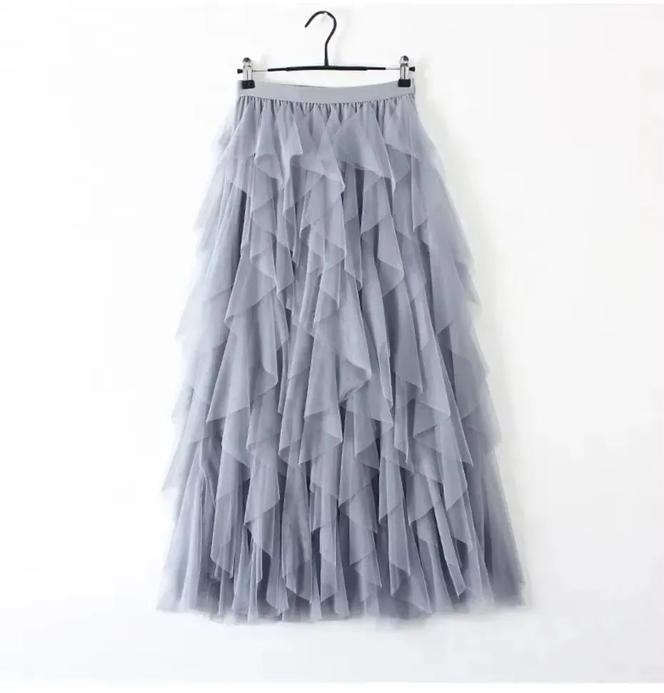 Gray pleated skirt skirt made of soft tulle, perfect for special occasions
