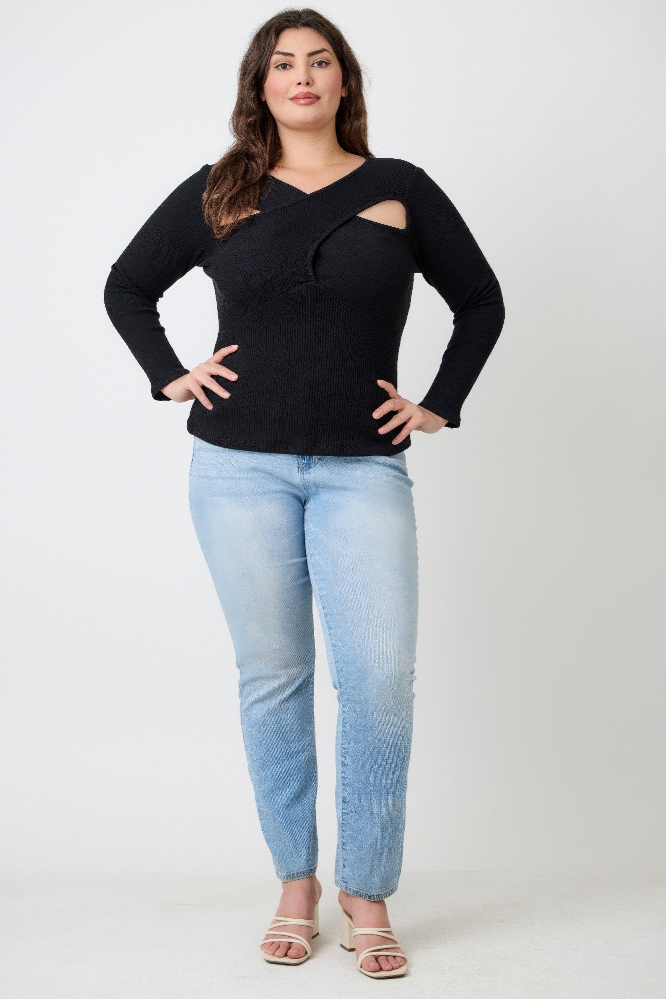 Black plus size sweater for women, stylish and comfortable for casual outings