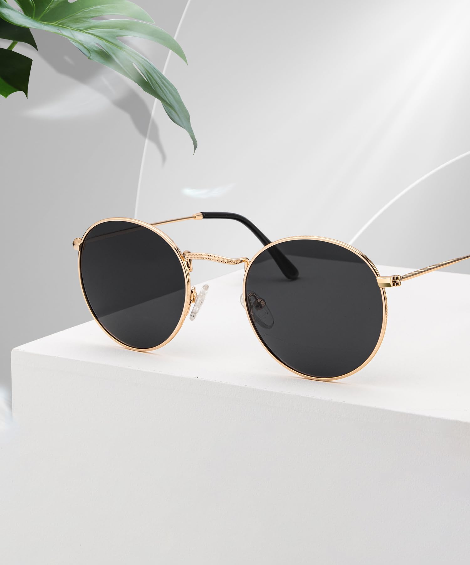 Gold frame polarized sunglasses, stylish accessory for sunny days