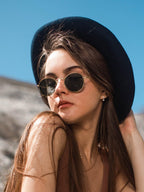 Women's round polarized sunglasses, stylish design for sunny days