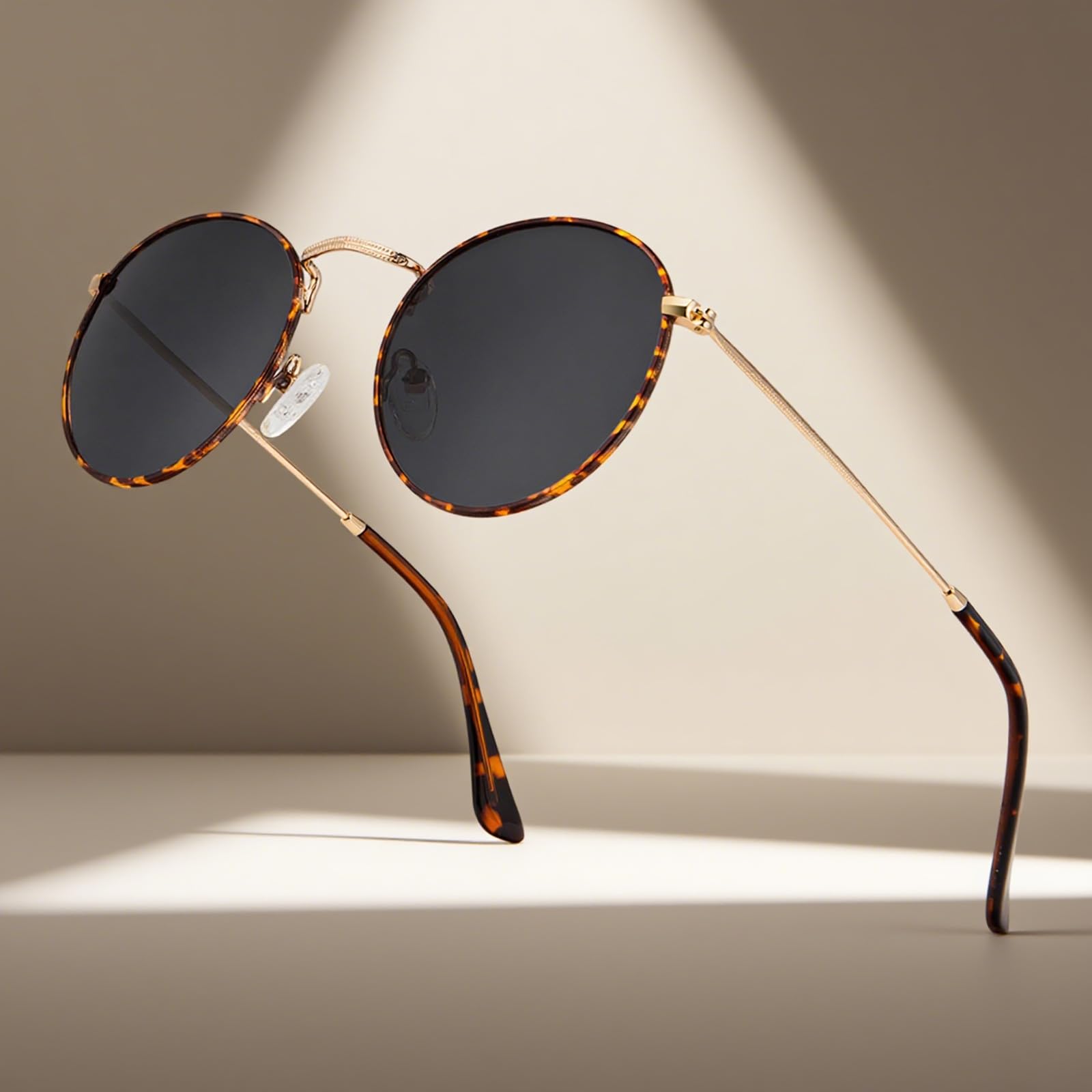 Tortoiseshell polarized sunglasses for stylish outdoor activities