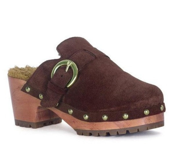 Women's Shoes - Sandals Prunus Buckled Suede Round Toe Mule Clogs