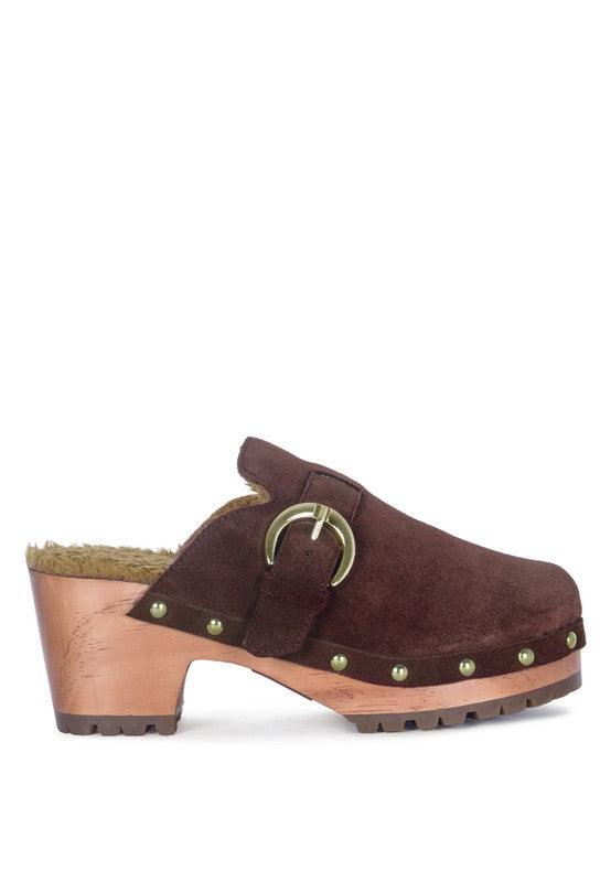 Women's Shoes - Sandals Prunus Buckled Suede Round Toe Mule Clogs