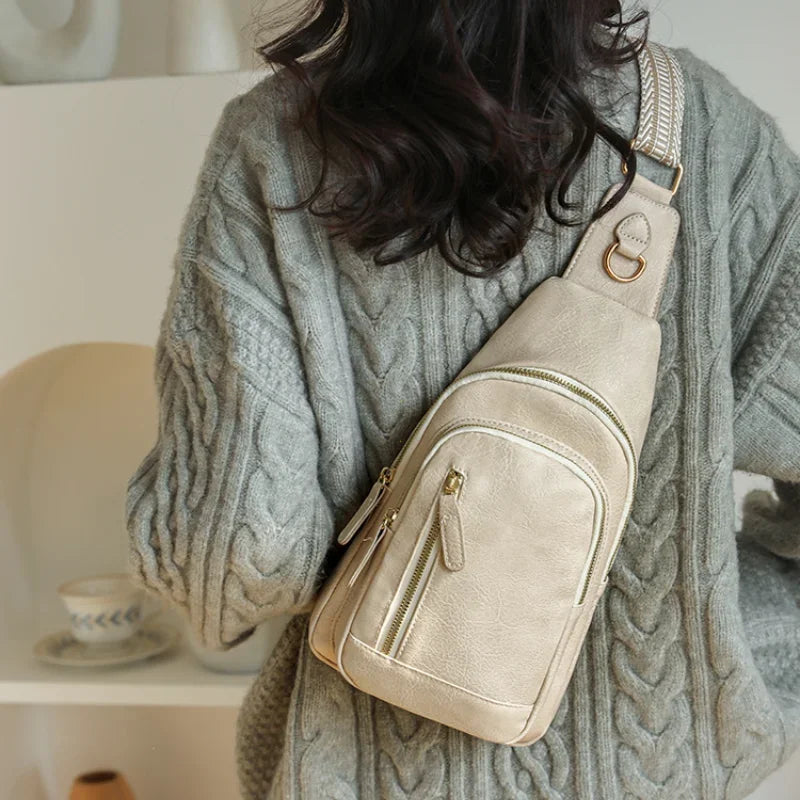 Quality travel bags in beige leather, perfect for everyday use