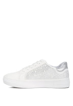 Women's white sneakers with perforated design for casual wear
