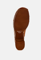 Stylish women's recycled leather clogs with a comfortable sole for casual wear