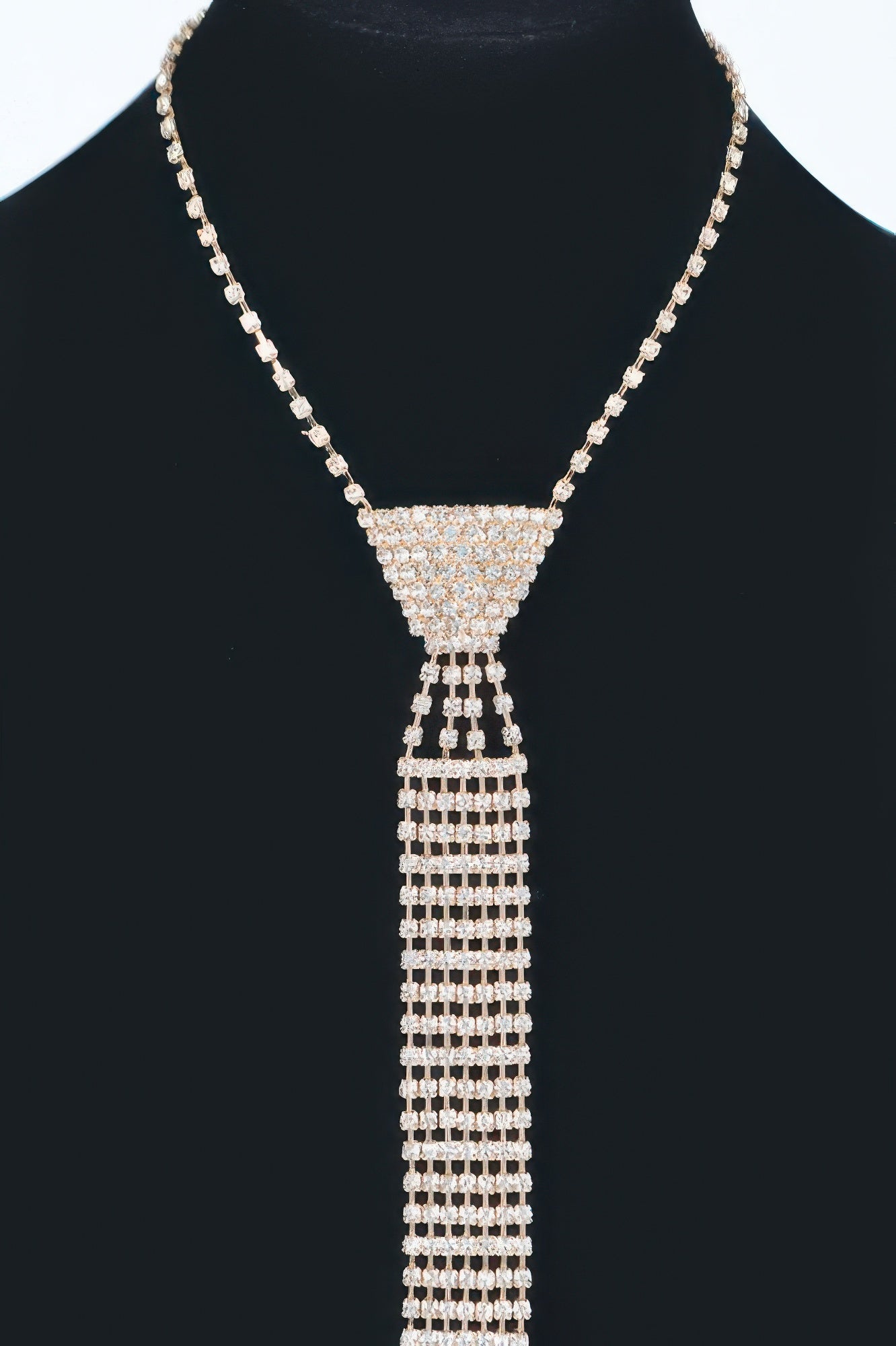 Elegant rhinestone necktie necklace with sparkling crystals for a stylish accessory