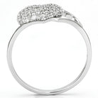 Stunning women's ring with sparkling stones, perfect as vacation jewelry for women
