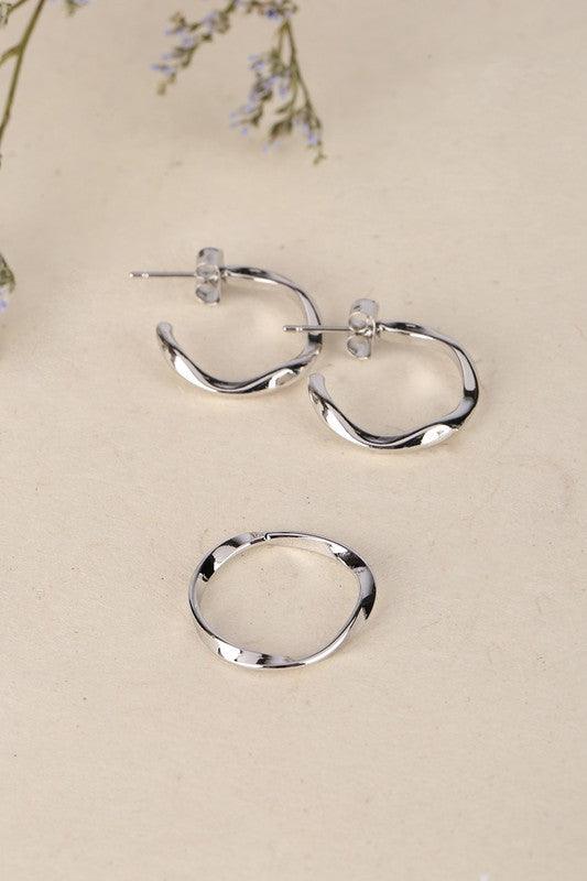 Women's Jewelry - Sets Ripple ring and earring set - silver