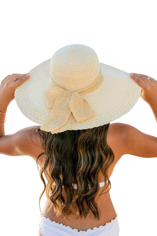 Scallop Edge Bow Accent Sunhat