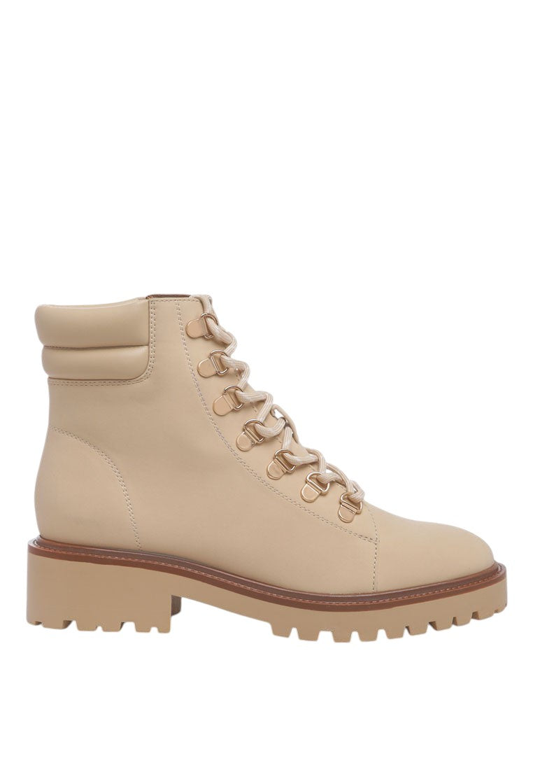 Shirly Quilt Collared Ankle Boots