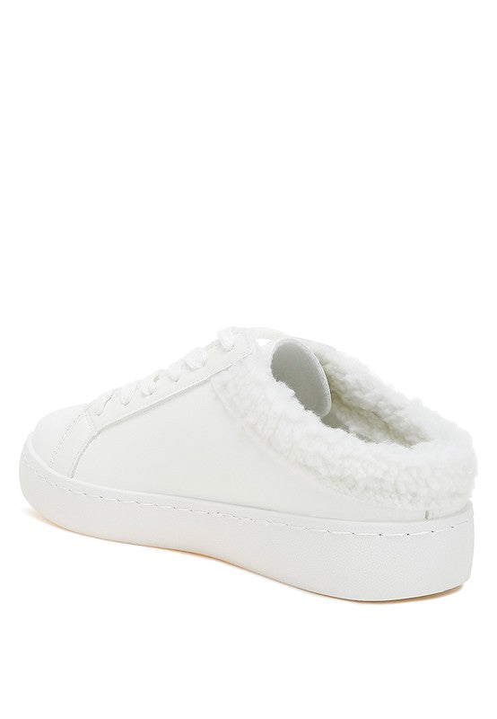 Women's white sneakers with cozy fur lining for casual wear
