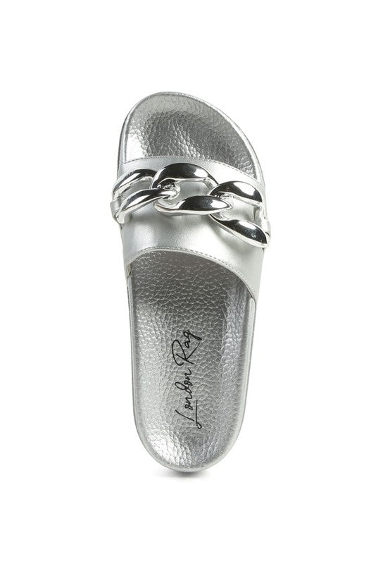 Silver Rag Company stylish vacation sandals for women with metallic chain detail on top