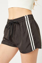 Women's Shorts Single Striped Trim Windbreaker Shorts