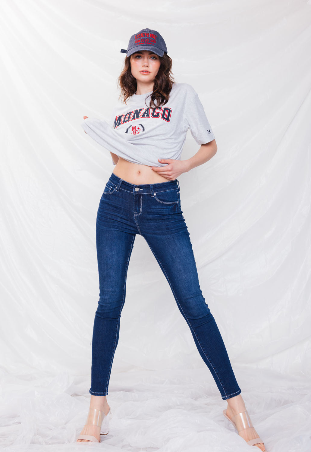 Women's blue skinny pants jeans for casual everyday wear