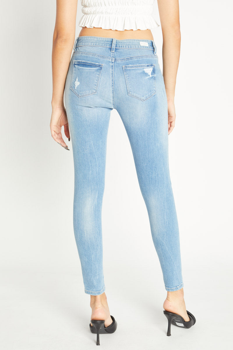 Women's light blue skinny pants jeans, perfect for casual outings
