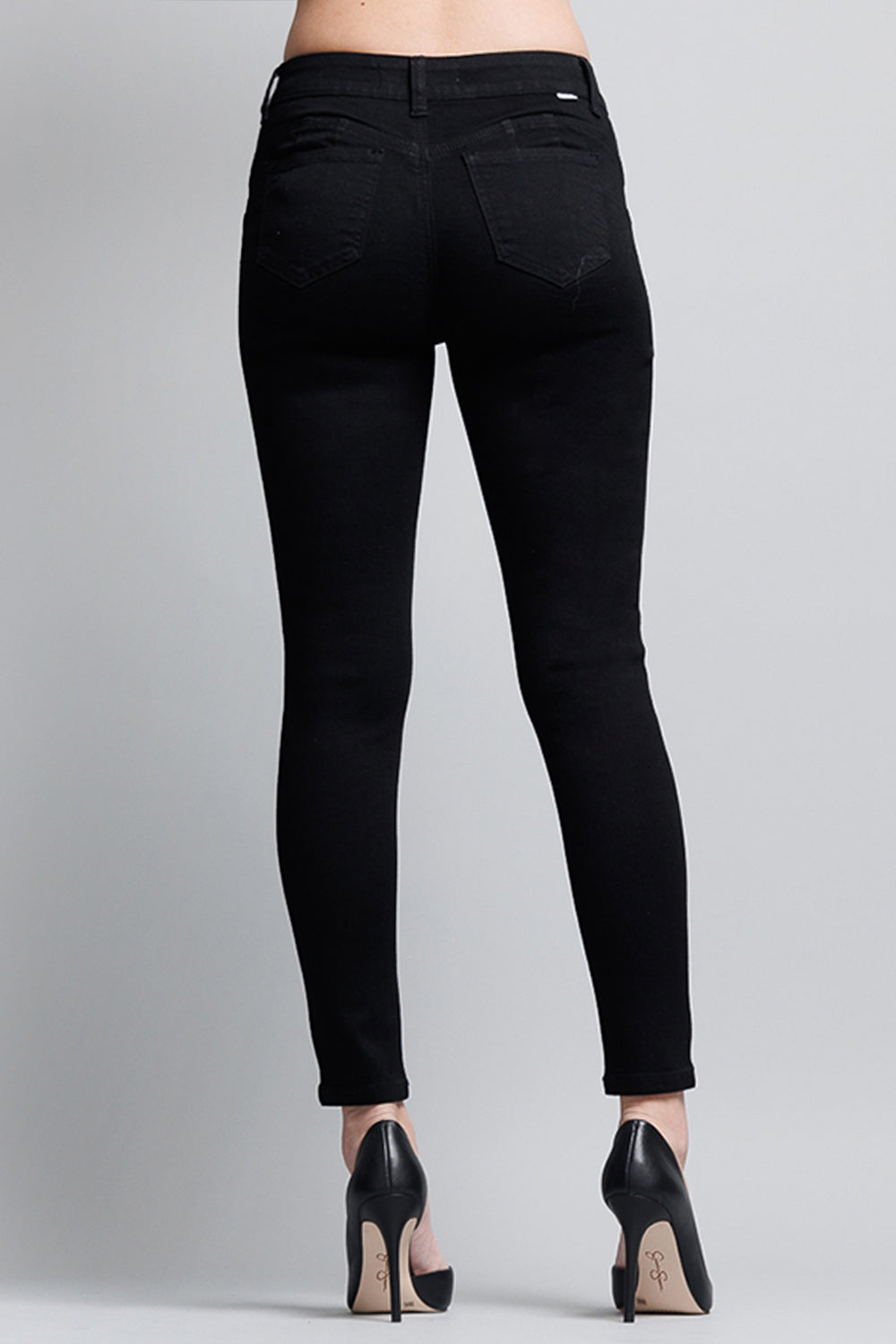 Women's black skinny pants jeans for a stylish, fitted look