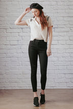 Women's black skinny pants jeans, stylish and versatile for daily wear