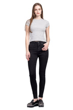 Women's skinny pants jeans in black, perfect for casual wear