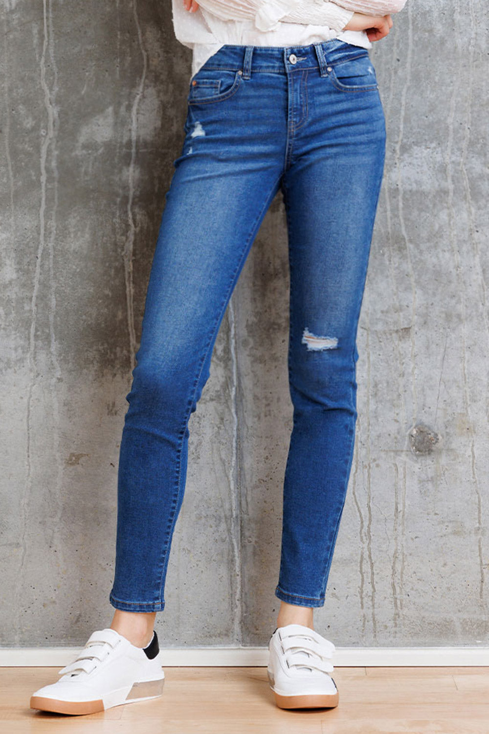 Women's blue skinny pants jeans for versatile casual wear