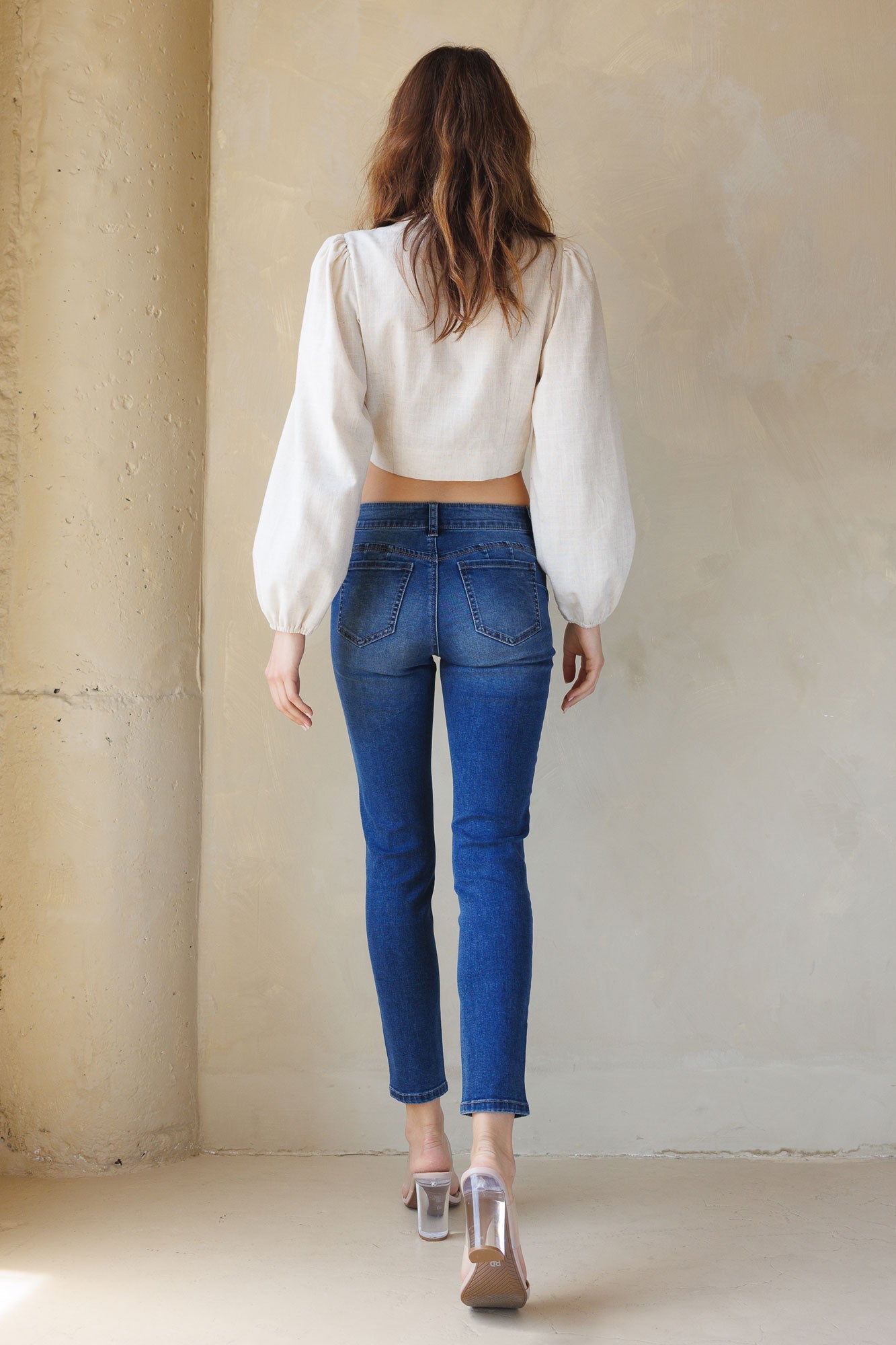Women's blue skinny pants jeans, perfect for casual outings.