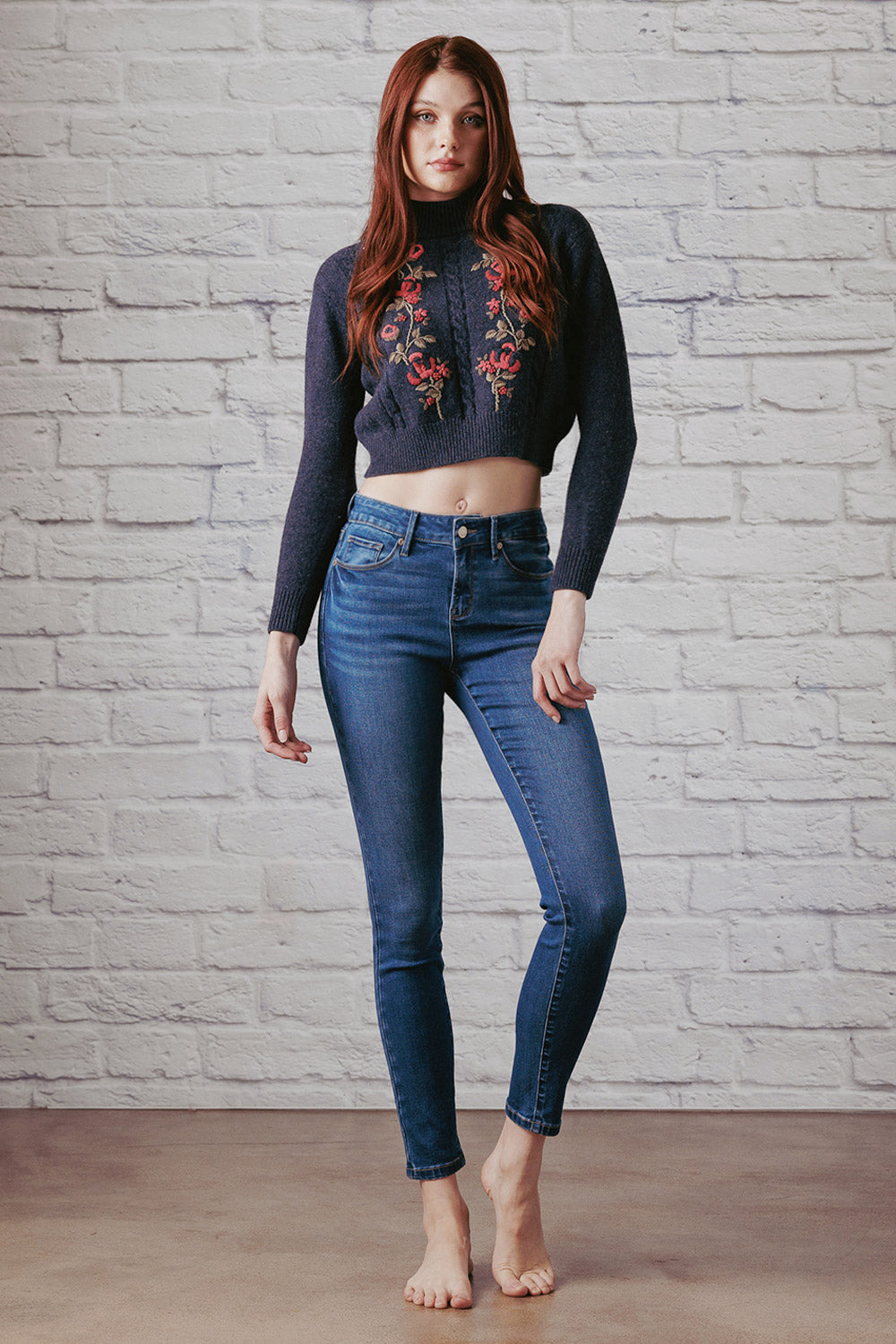 Women's blue skinny pants jeans, high-waisted denim for casual wear