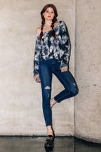 Women's skinny pants jeans in dark wash, stylish and trendy for casual wear