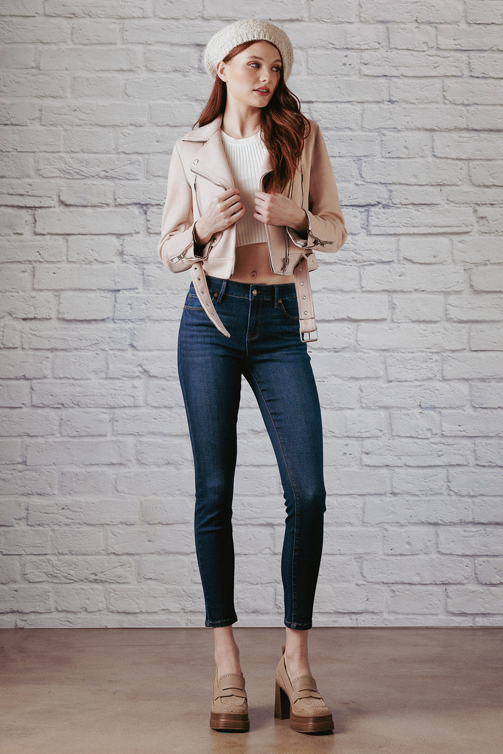 Shop ENJEAN women's skinny pants jeans in dark wash, perfect for casual outings