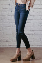 Women's dark blue skinny pants jeans for casual wear