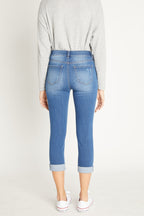 Women's skinny pants jeans in blue denim, ideal for casual wear