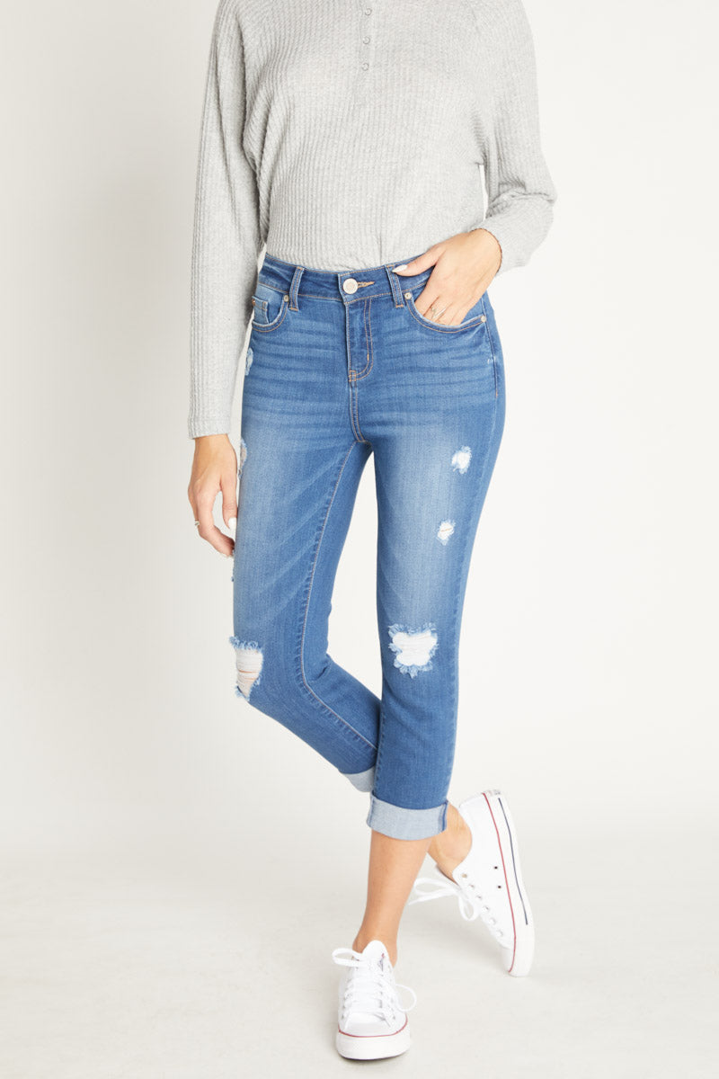 Women's distressed blue skinny pants jeans, stylish for casual outings