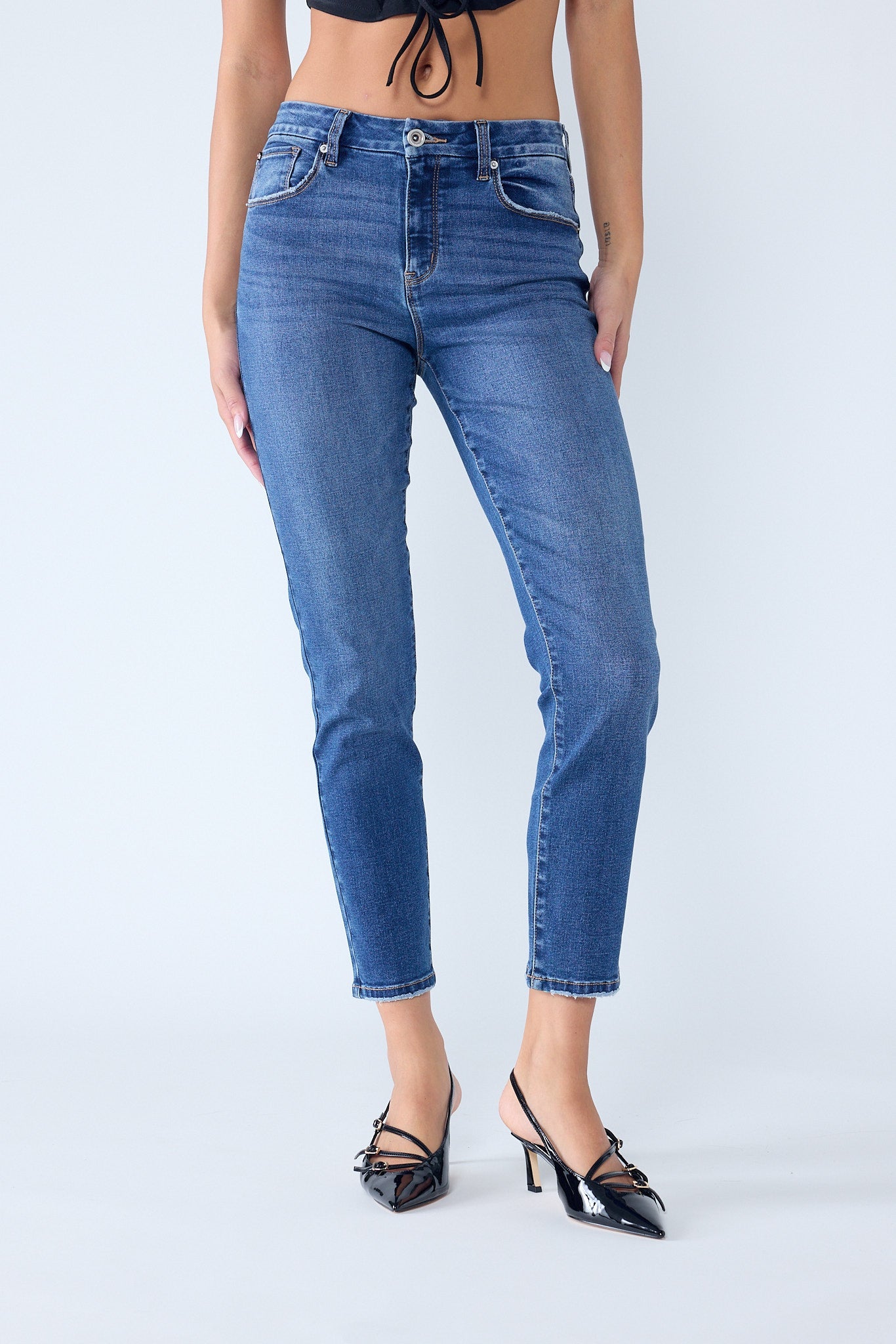 Women's blue skinny pants jeans, perfect for casual outings.
