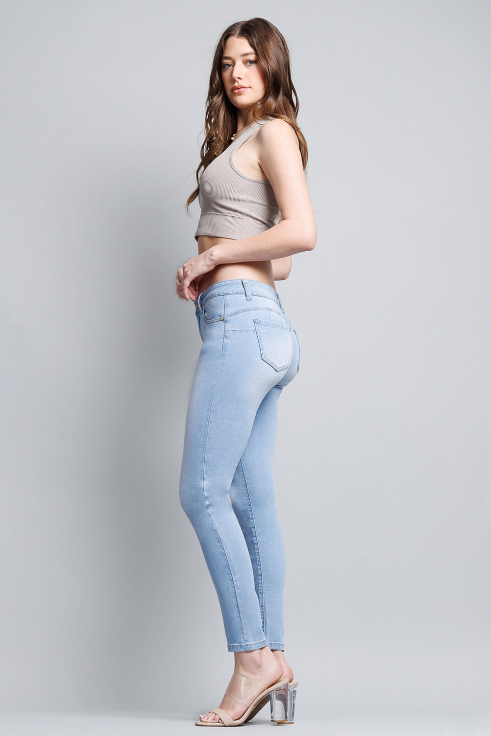 Women's light wash skinny pants jeans for casual wear