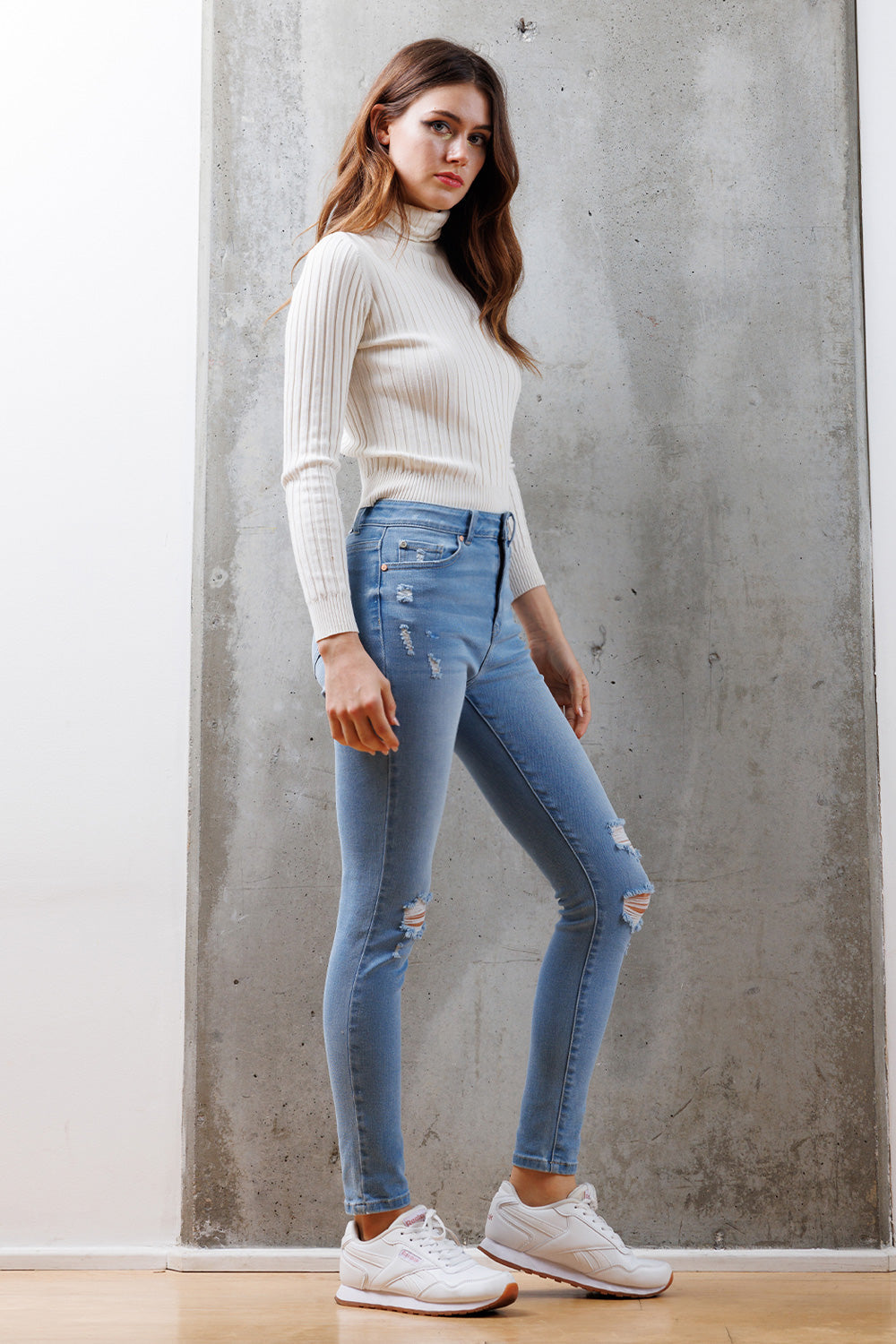 Women's blue skinny pants jeans, stretchy denim for casual wear
