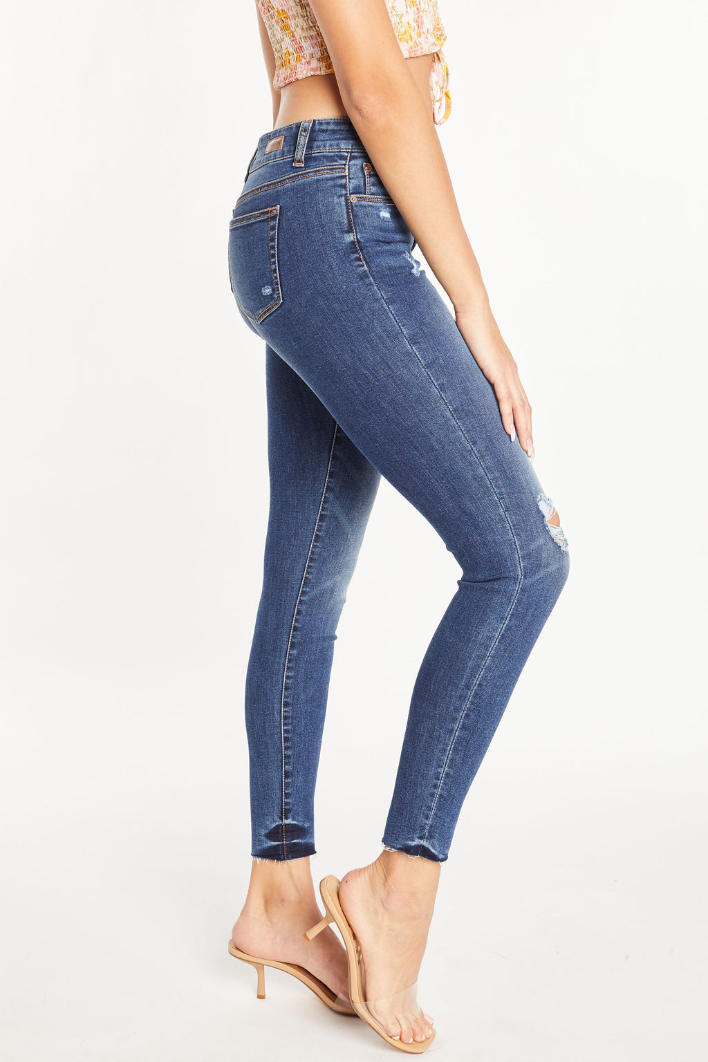 Women's blue distressed skinny pants jeans for a stylish casual look