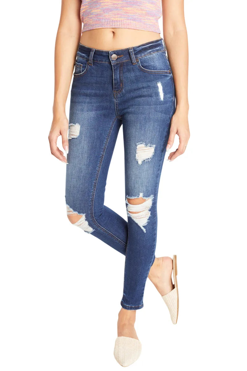 Women's distressed blue skinny pants jeans for casual outings