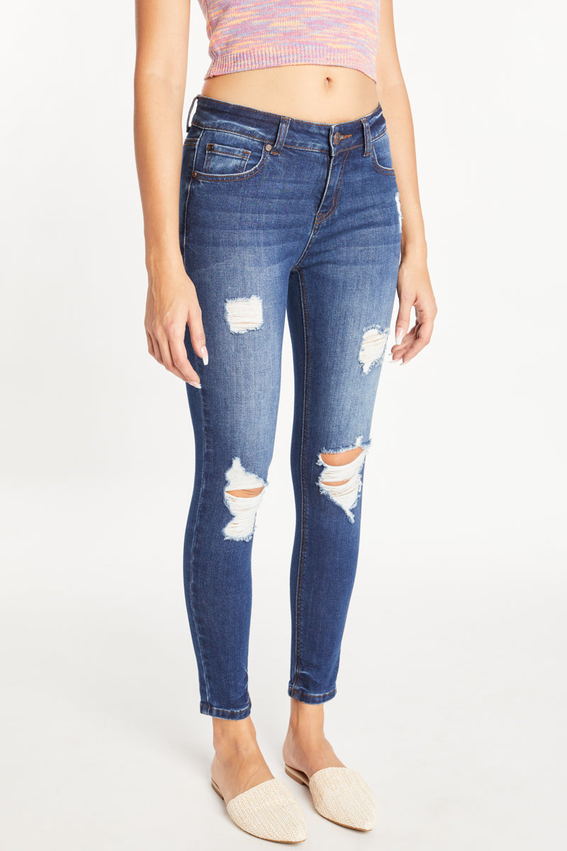 Women's distressed blue skinny pants jeans for casual wear
