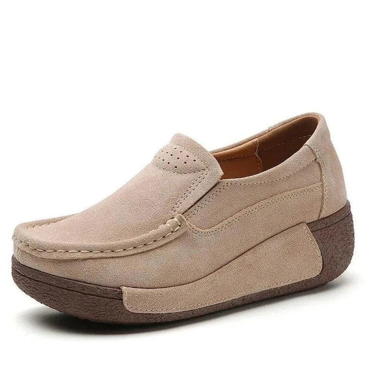 Slip-on Casual Round Toe Moccasin Platform Shoes - VacationGrabs