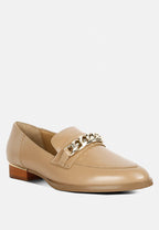 Women's beige slip-on leather loafers with gold chain detail