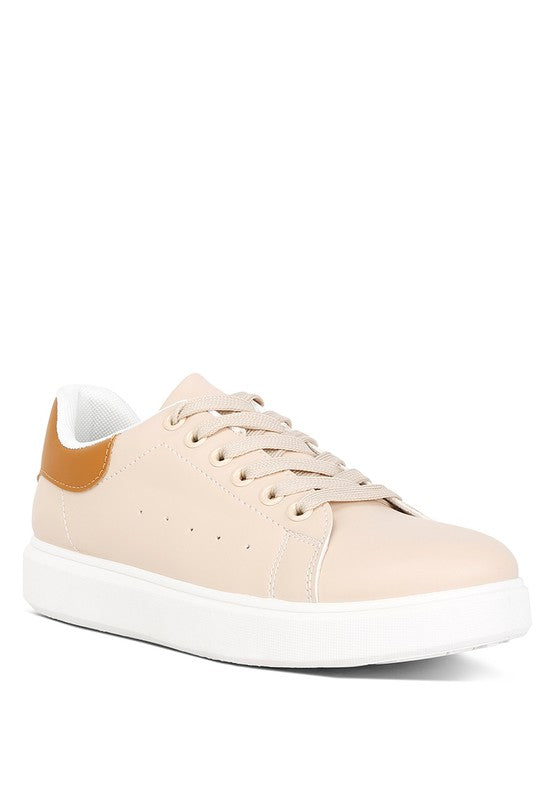 Women's beige sneakers in vegan leather for casual outings