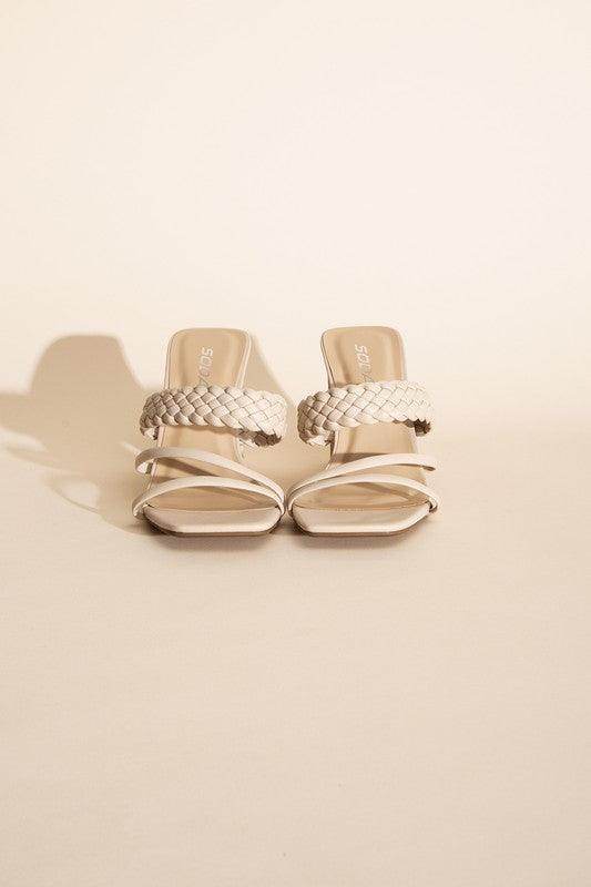 Fortune Dynamic Carmen-S summer sandals in white with braided straps for stylish summer footwear