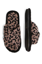 Soft crossover slippers for women in leopard print with a cozy design for indoor comfort