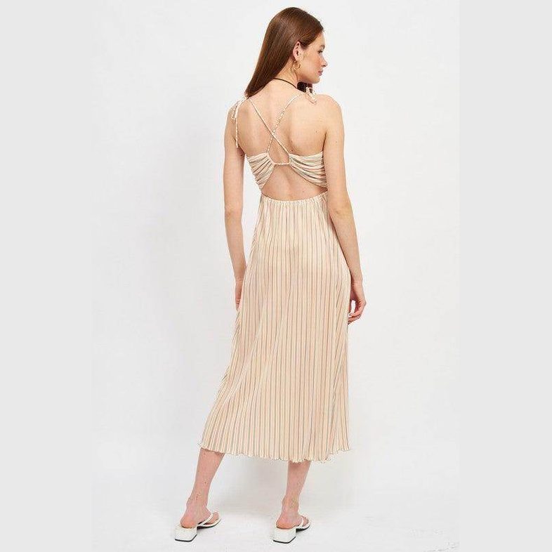 Emory Park Spaghetti Strap Maxi Dress in Beige with a Stylish Open Back Design