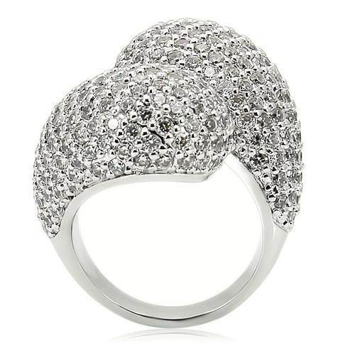 Elegant sparkling cocktail ring for women with dazzling stones in a stylish design
