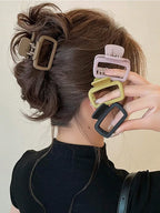set of 4 square lightweight hair claw clips (photo 6 of 6)
