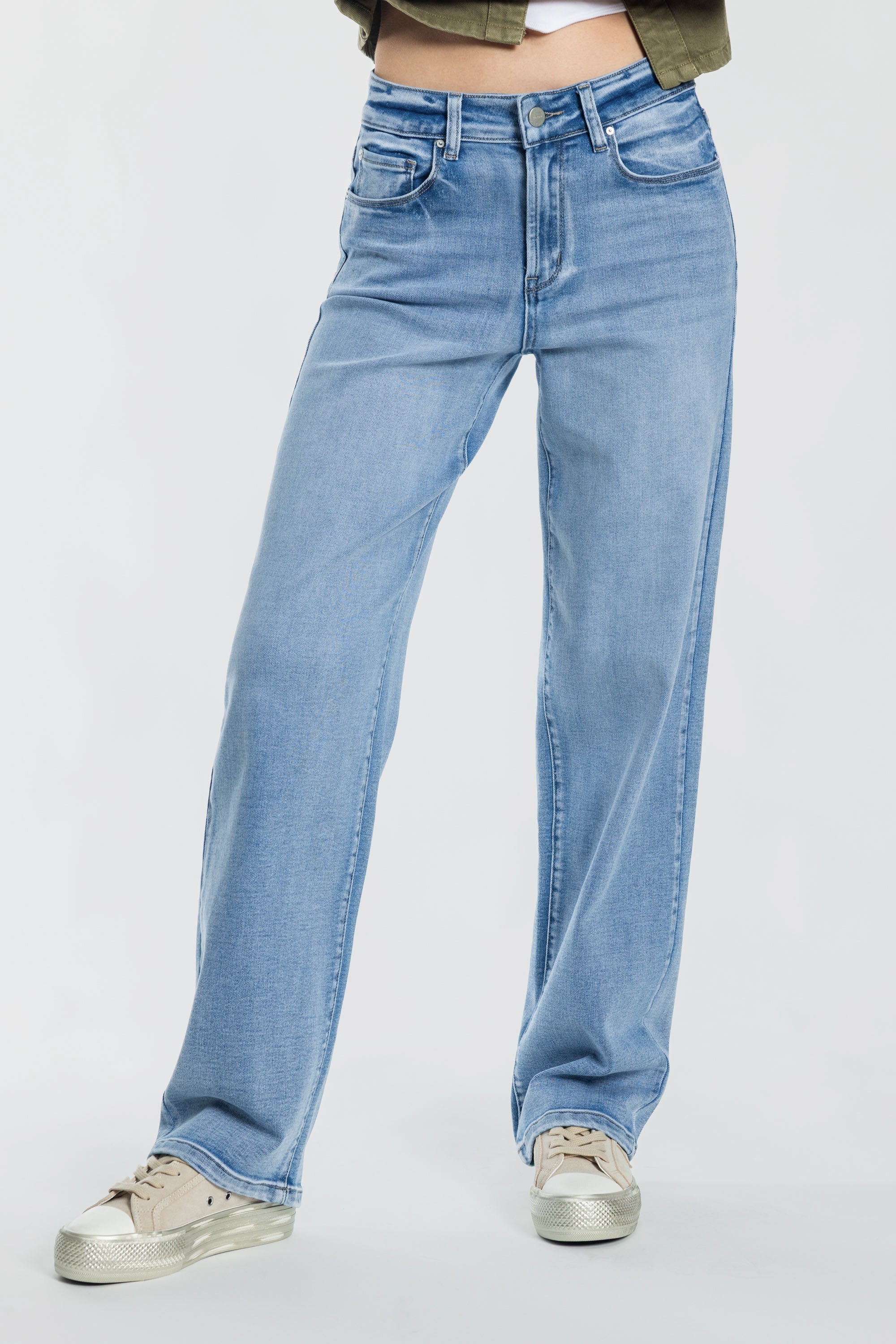 Women's straight leg blue jeans for casual everyday wear